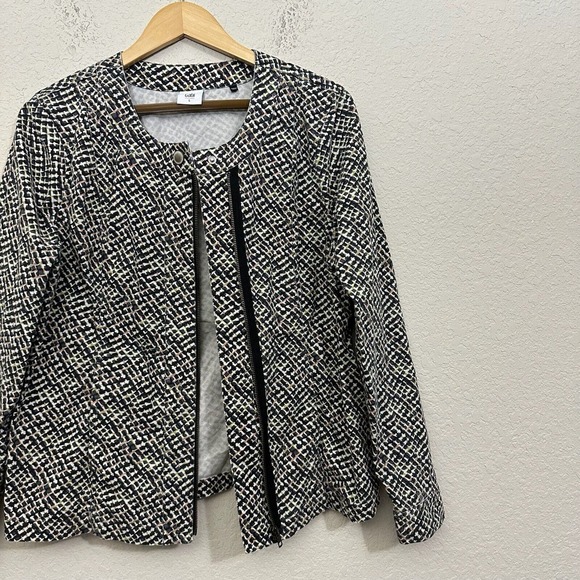 CAbi #5099 Full Zip Cliffside Moto Style Jacket Multicolor Abstract Print - Picture 5 of 12